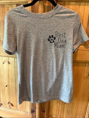 Best Dog Mum Gray T-Shirt for Dog Lovers